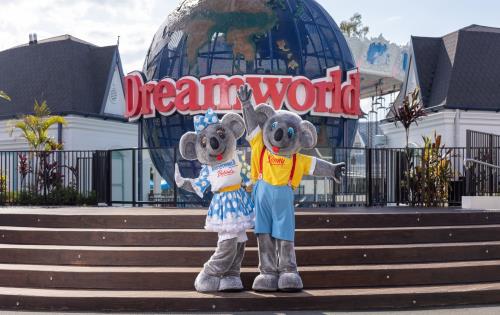 School Holiday Stay & Play at Dreamworld