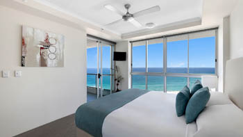 Master bedroom in the Deluxe 2 Bedroom Centre Front Apartment at ULTIQA Points North with panoramic ocean views.