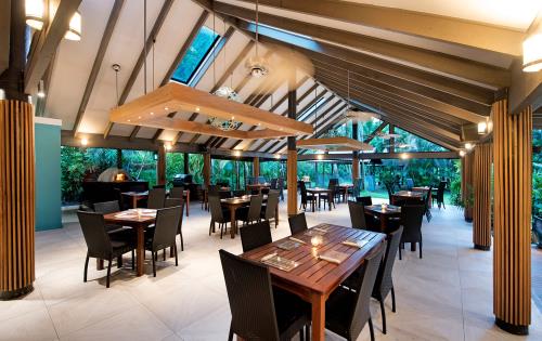 Semi Flexible Bed & Breakfast